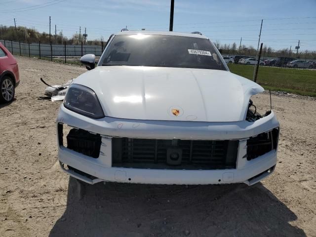 2024 Porsche Cayenne