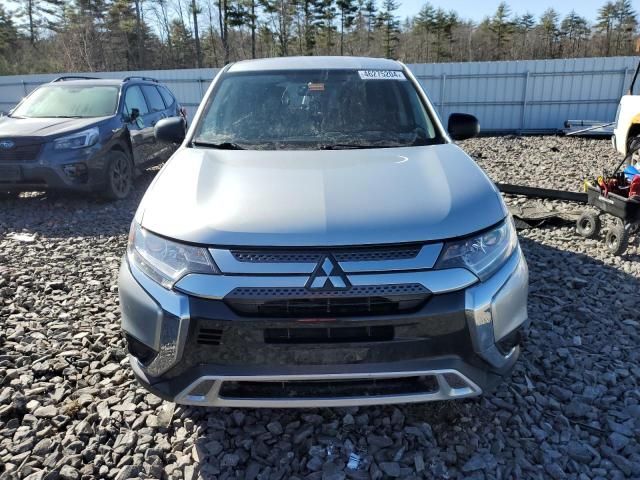 2020 Mitsubishi Outlander SE