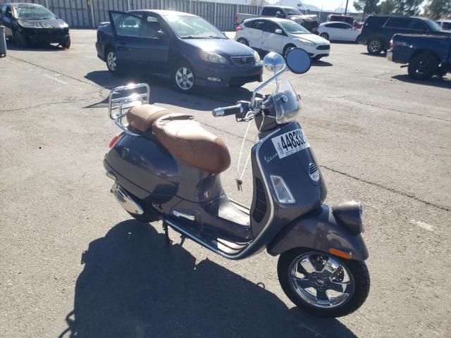 2007 Vespa GTS 250