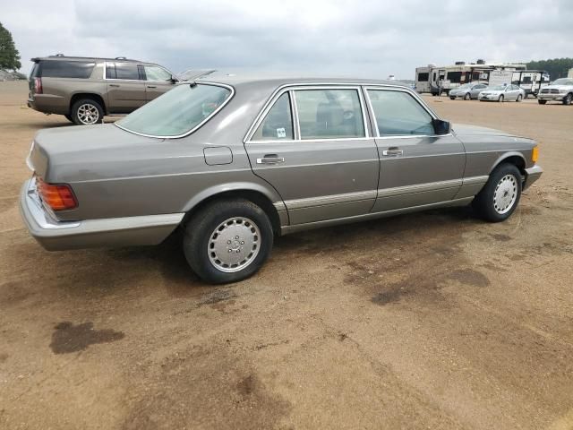 1987 Mercedes-Benz 560 SEL