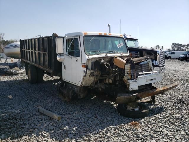 1997 International 4000 4700