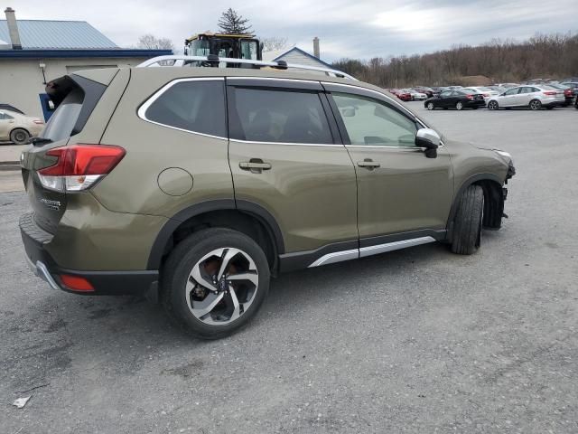 2022 Subaru Forester Touring