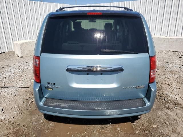 2009 Chrysler Town & Country LX