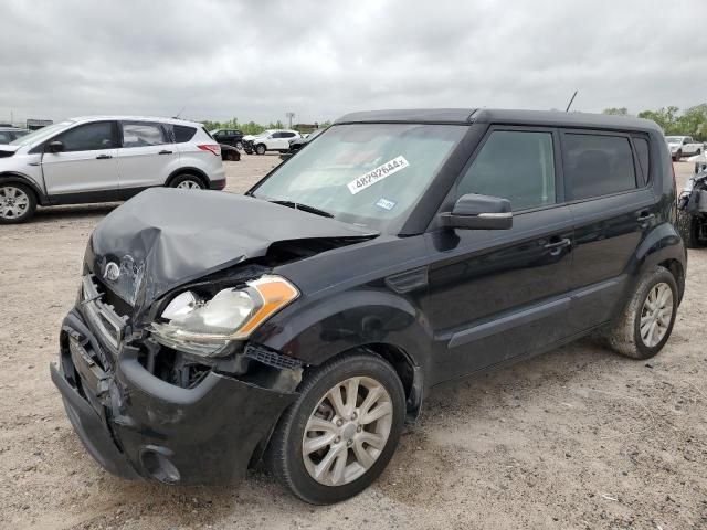 2013 KIA Soul +