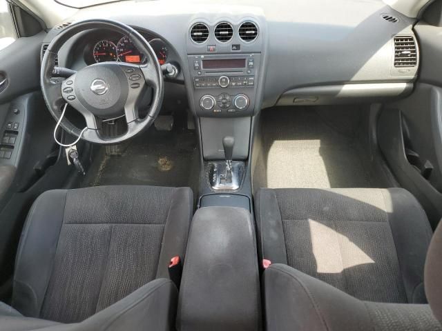 2010 Nissan Altima Base