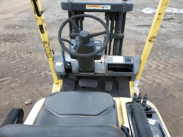 2002 Hyster Forklift