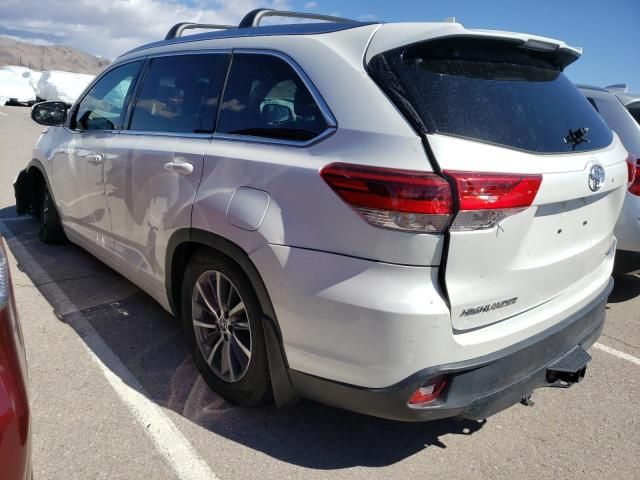 2018 Toyota Highlander SE