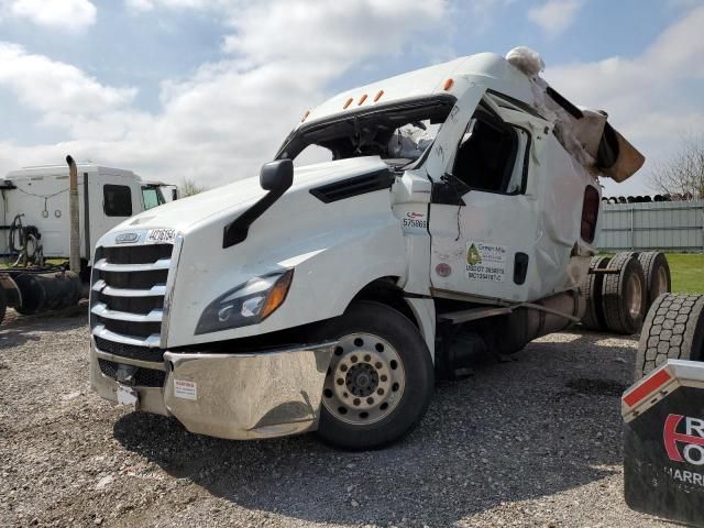 2022 Freightliner Cascadia 126