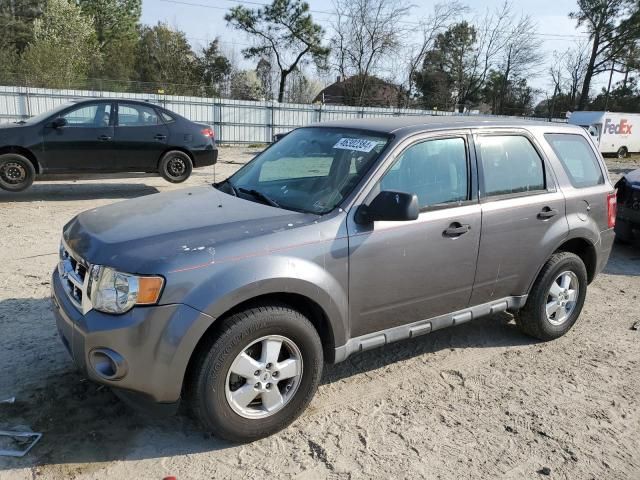 2010 Ford Escape XLS