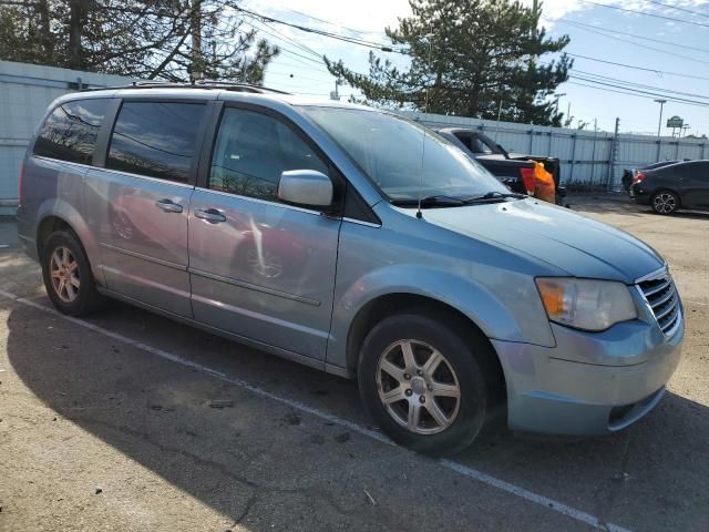 2008 Chrysler Town & Country Touring