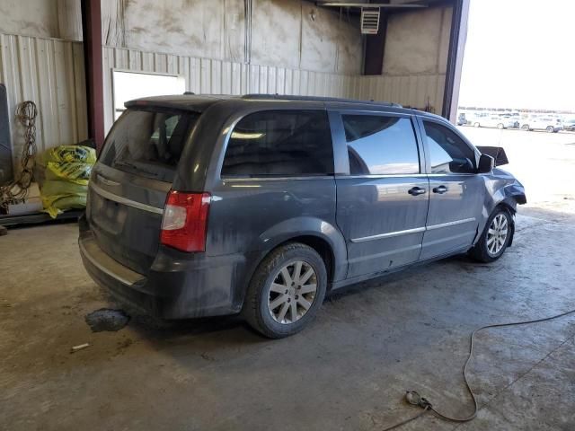 2016 Chrysler Town & Country Touring