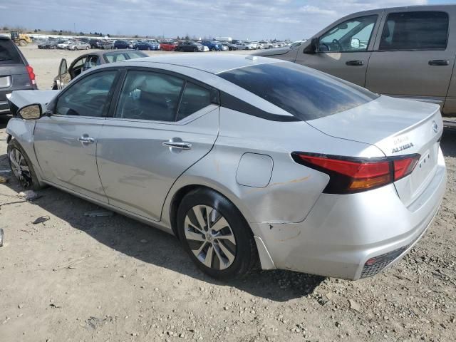 2019 Nissan Altima S