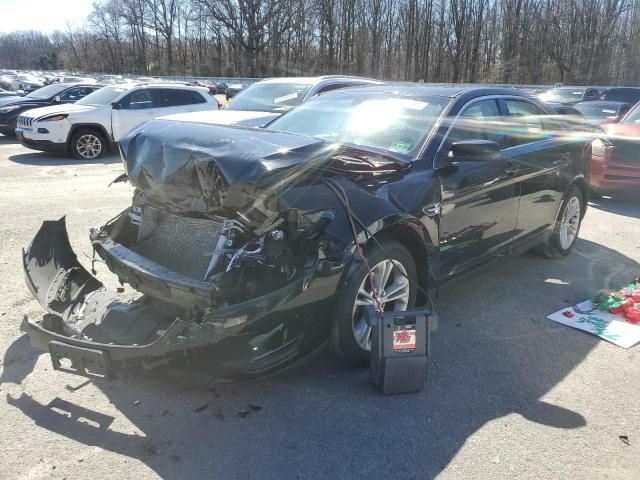 2018 Ford Taurus SEL