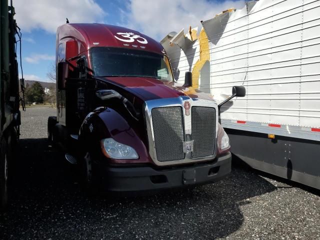 2019 Kenworth Construction T680