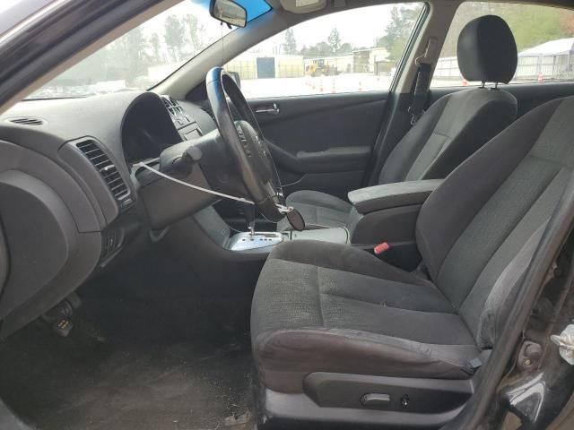 2011 Nissan Altima Base