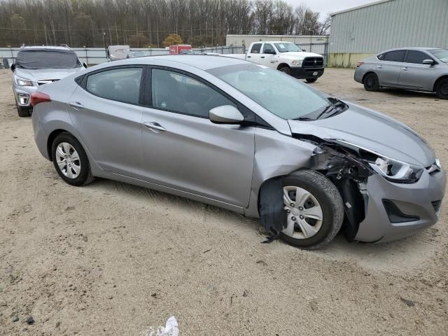 2016 Hyundai Elantra SE