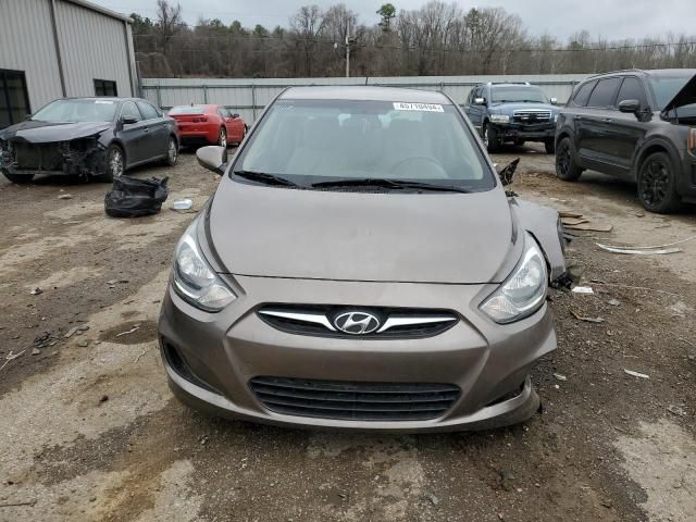 2013 Hyundai Accent GLS