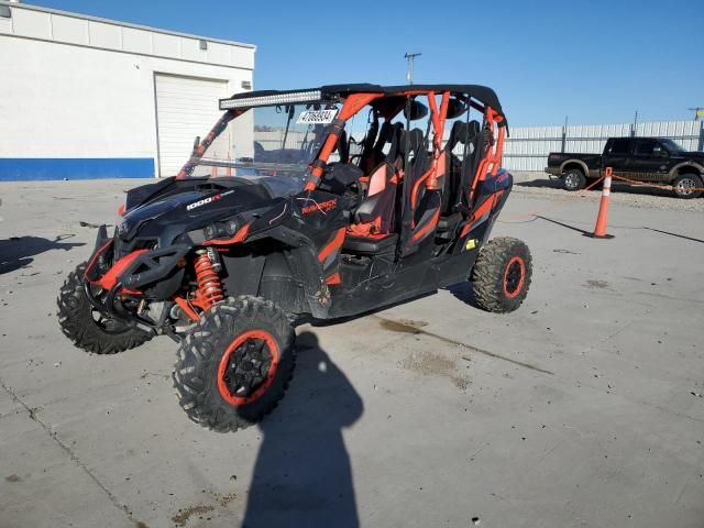 2017 Can-Am Maverick Max 1000R Turbo