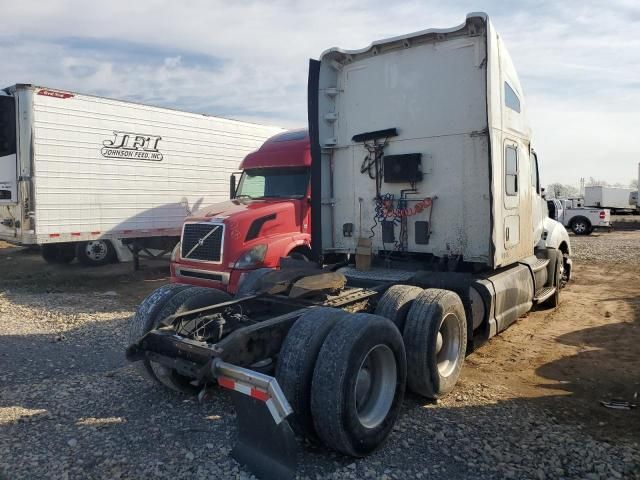 2015 Kenworth Construction T680