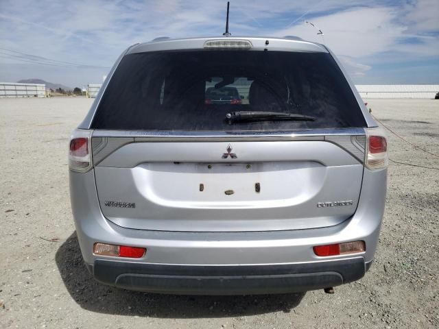 2014 Mitsubishi Outlander SE