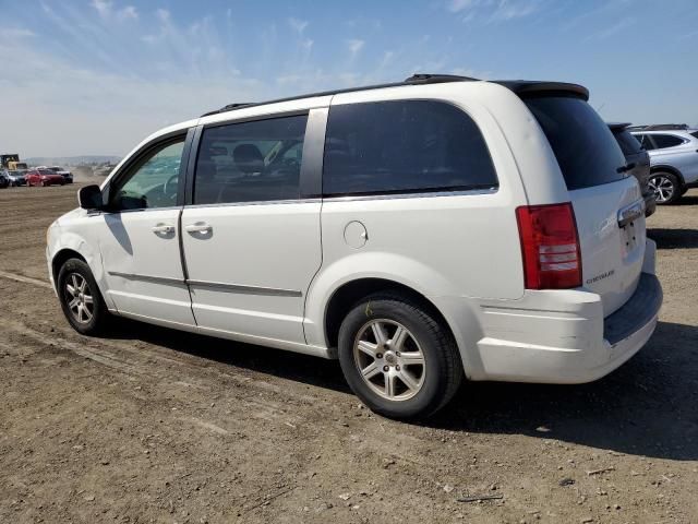 2009 Chrysler Town & Country Touring