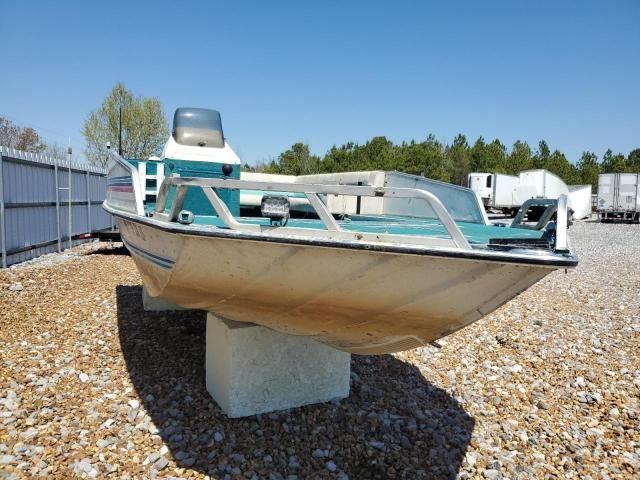 1994 Suntracker Boat