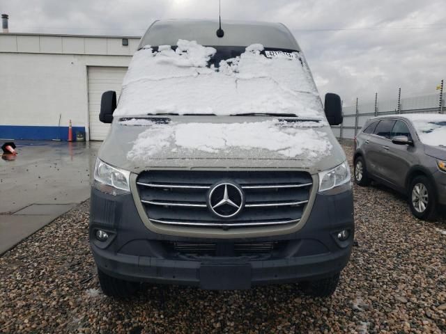 2022 Mercedes-Benz Sprinter 2500