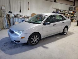 Ford Focus zx4 Vehiculos salvage en venta: 2005 Ford Focus ZX4