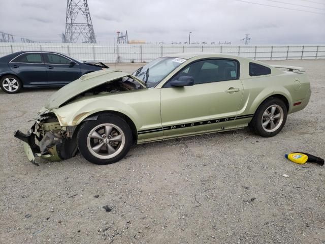 2005 Ford Mustang