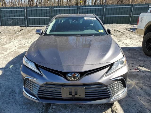 2022 Toyota Camry XLE