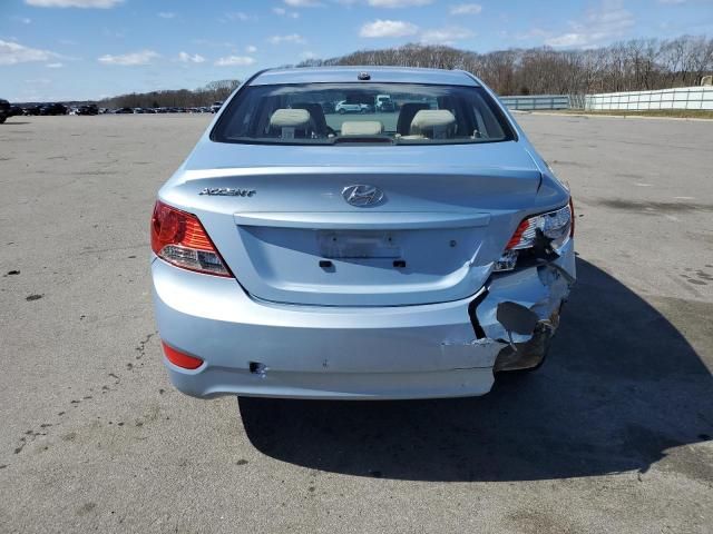 2012 Hyundai Accent GLS