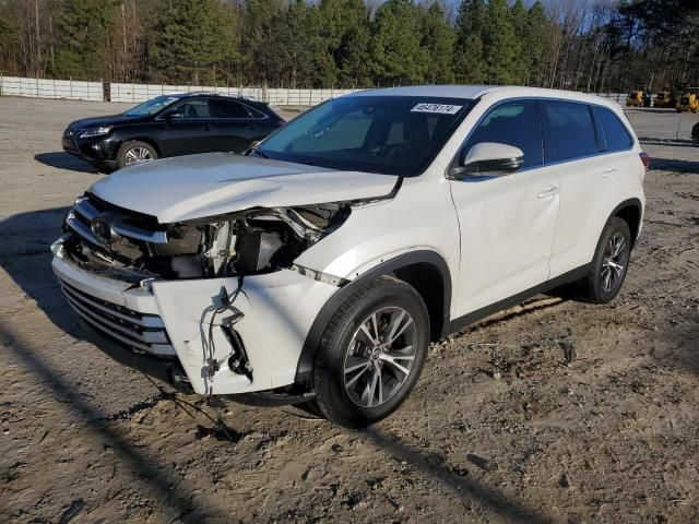 2019 Toyota Highlander LE