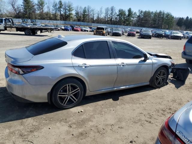 2022 Toyota Camry LE