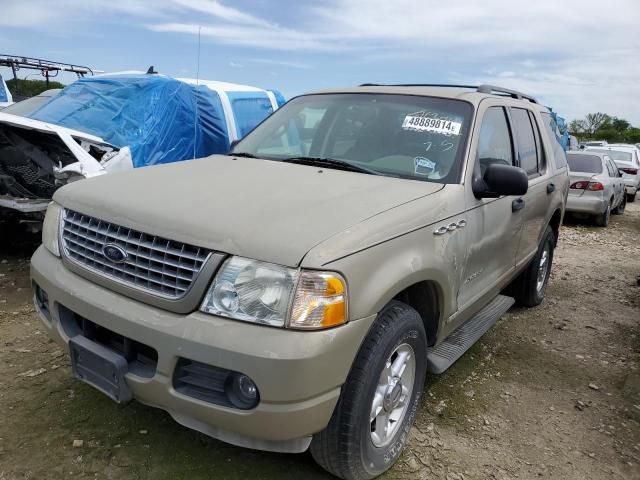 2004 Ford Explorer XLT