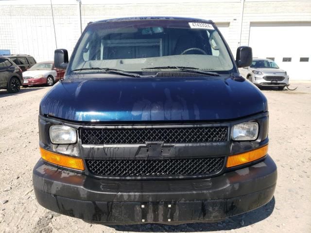 2016 Chevrolet Express G2500