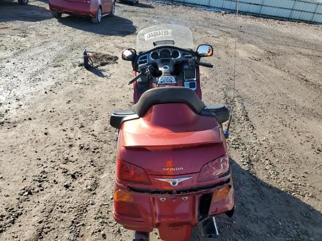 2001 Honda GL1800