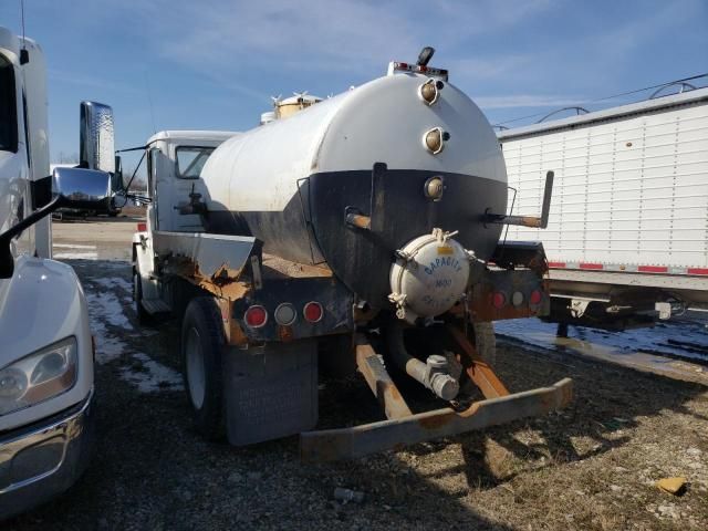 1999 Freightliner Medium Conventional FL70