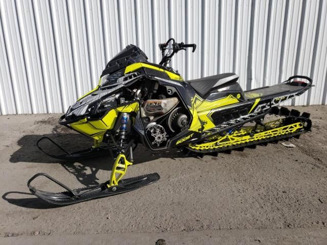 2022 Polaris Snowmobile