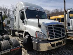 Vehiculos salvage en venta de Copart West Warren, MA: 2017 Freightliner Cascadia 125