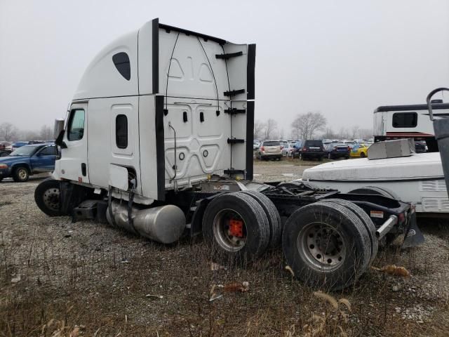 2022 Freightliner Cascadia 126