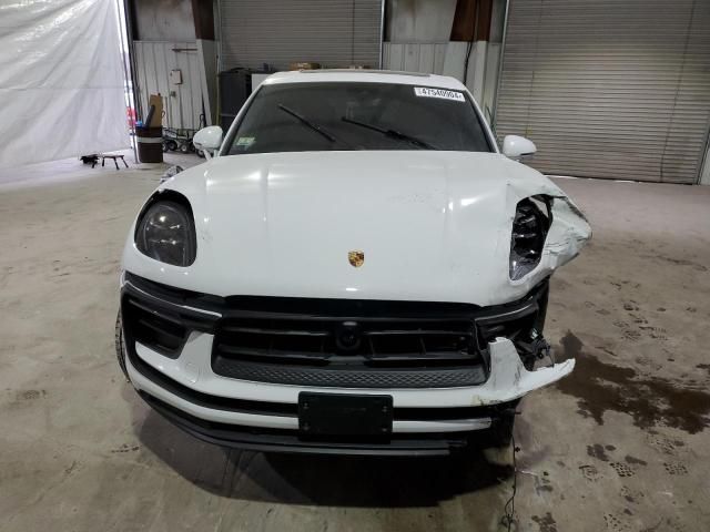 2024 Porsche Macan Base