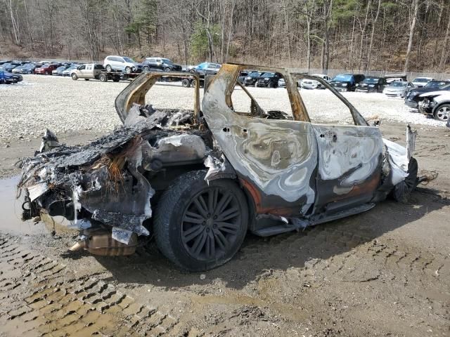 2017 Land Rover Discovery First Edition