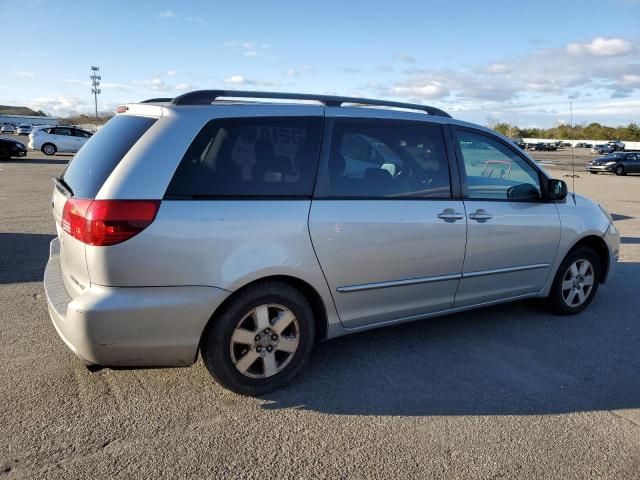 2004 Toyota Sienna CE