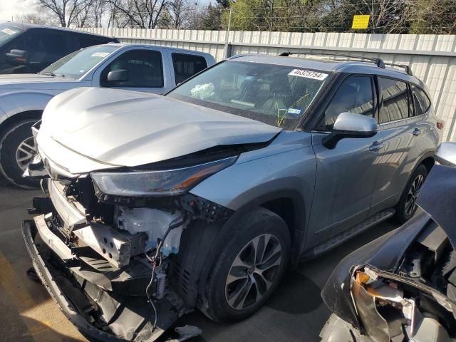 2021 Toyota Highlander XLE