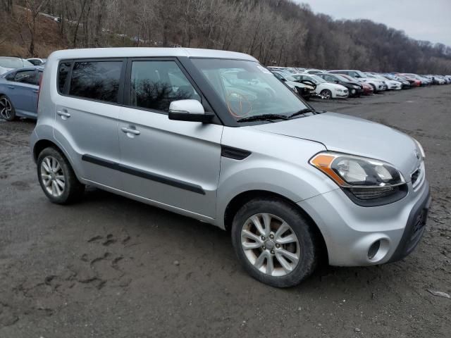 2013 KIA Soul +