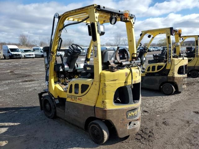 2006 Hyster ER Forklift