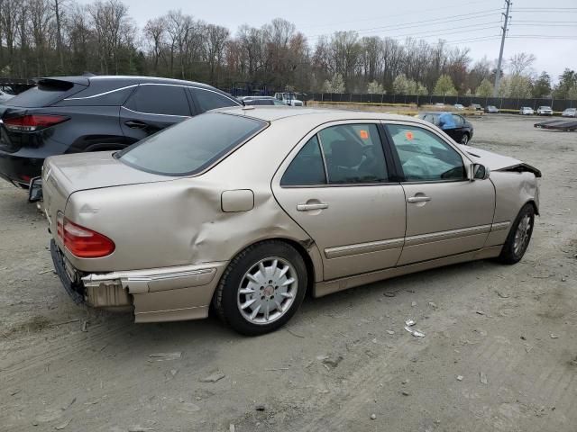 2001 Mercedes-Benz E 320