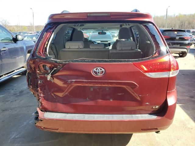 2012 Toyota Sienna LE