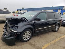 Salvage cars for sale from Copart Woodhaven, MI: 2015 Chrysler Town & Country Touring