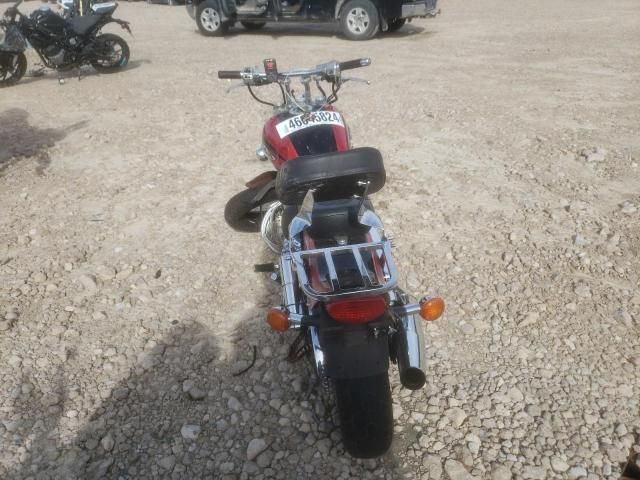 1999 Suzuki VZ800